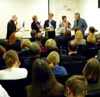 Podiumsdiskussion