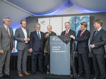 Sommerreise 2018; Ministerpräsident Weil bei der Eröffnung des neuen DLR-Instituts in Oldenburg
