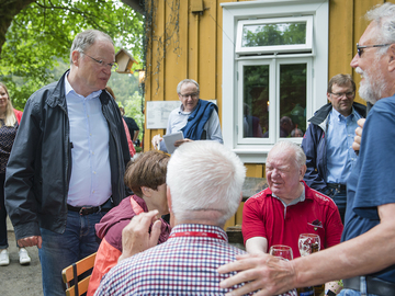 Sommerreise 2018, Im Gespräch mit Urlaubern beim Polsterfelder Hubhaus im Harz