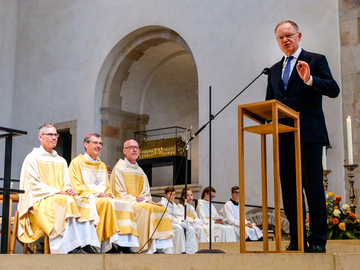 Weihe von Bischoff Wilmer im Hildesheimer Dom