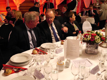 Stephan Weil im Gespräch mit dem luxemburgischen Außenminister Jean Asselborn.