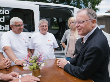 Ehrenamtliche Fahrer des Sozio-Med-Mobils