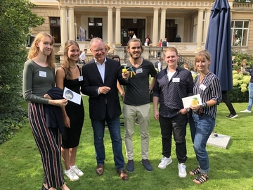 Ministerpräsident Stephan Weil auf dem Sommerfest der für die in der Jugendarbeit engagierten Ehrenamtlichen (August 2019)
