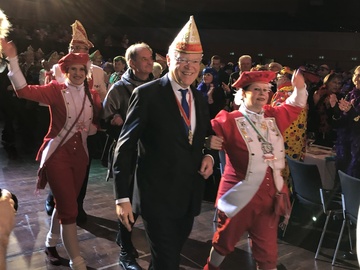 Einzug zur Prunksitzung der Maschmeroder Karnevalsgesellschaft Rot-Weiß in der Stadthalle Braunschweig (Februar 2020)