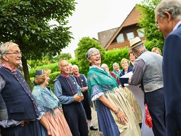 Im Gespräch mit der Volkstanzgruppe Saterland