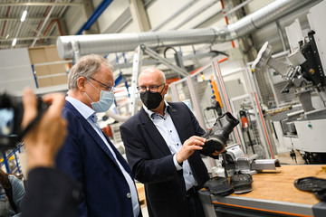 Besuch bei Desma in Achim - Weltmarkführer bei der Produktion von Maschinen zur Schuhfertigung (Sommerreise 2021)