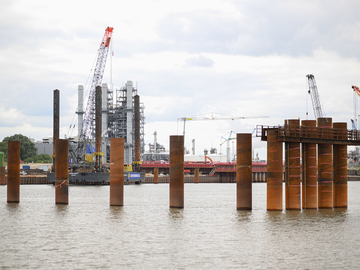 Bau des Terminals für verflüssigte Gase in Stade