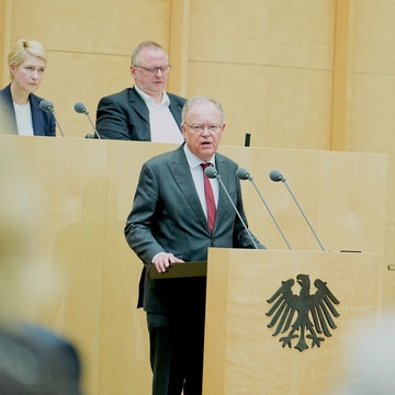 Ministerpräsident Stephan Weil spricht vor dem Bundesrat (März 2024)