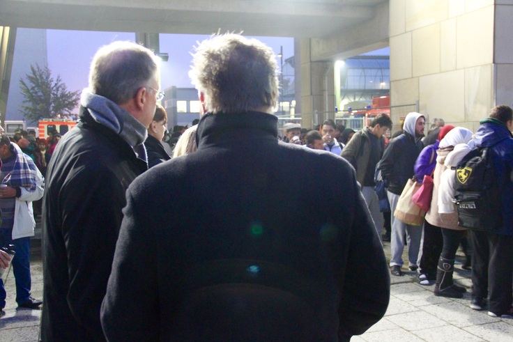 Ministerpräsident Stephan Weil am Messebahnhof Laatzen