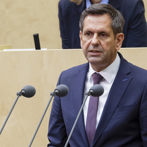 Ministerpräsident Olaf Lies spricht im Bundesrat